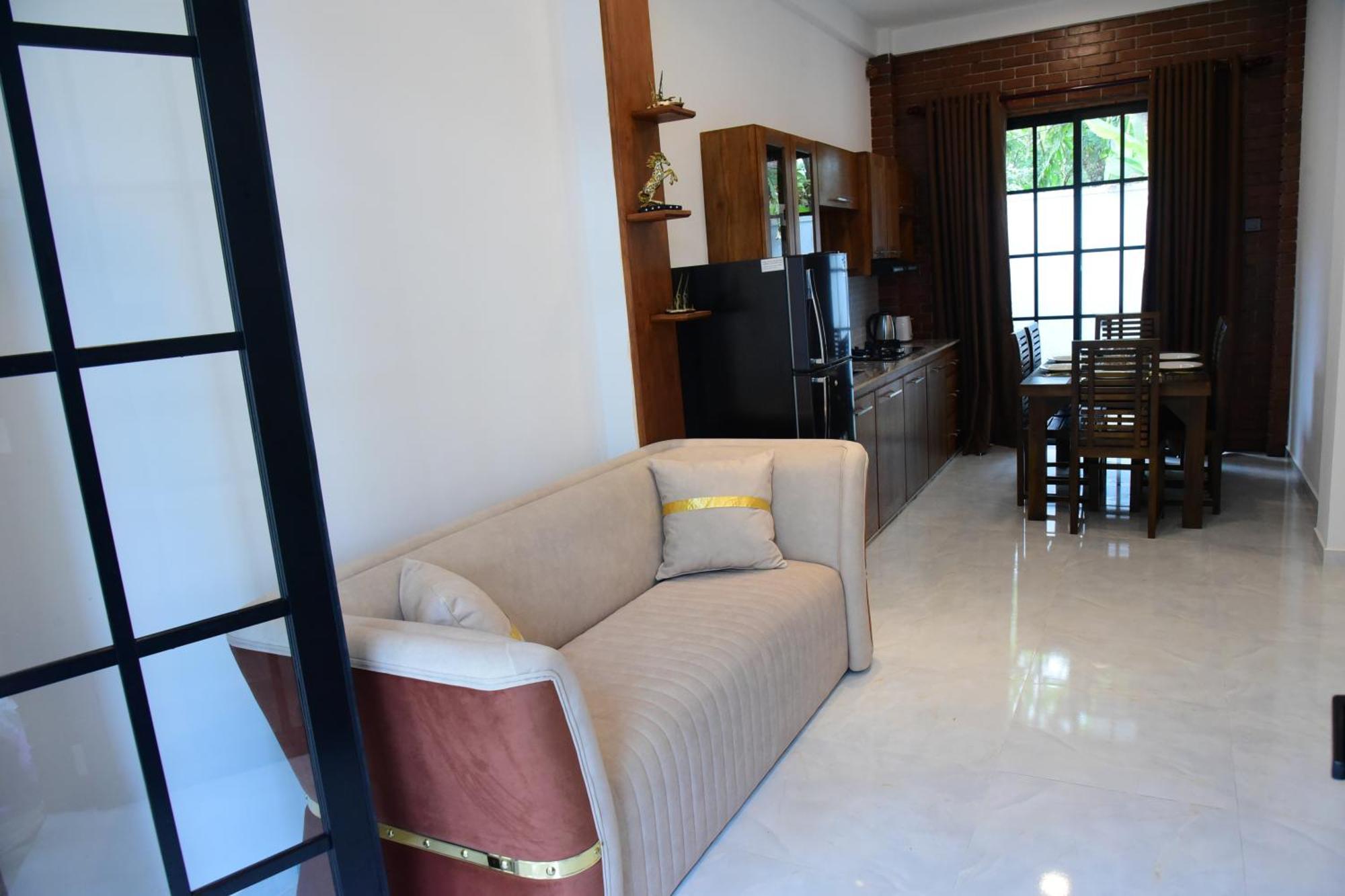 Ocean Ripples Hotel Hikkaduwa Kültér fotó